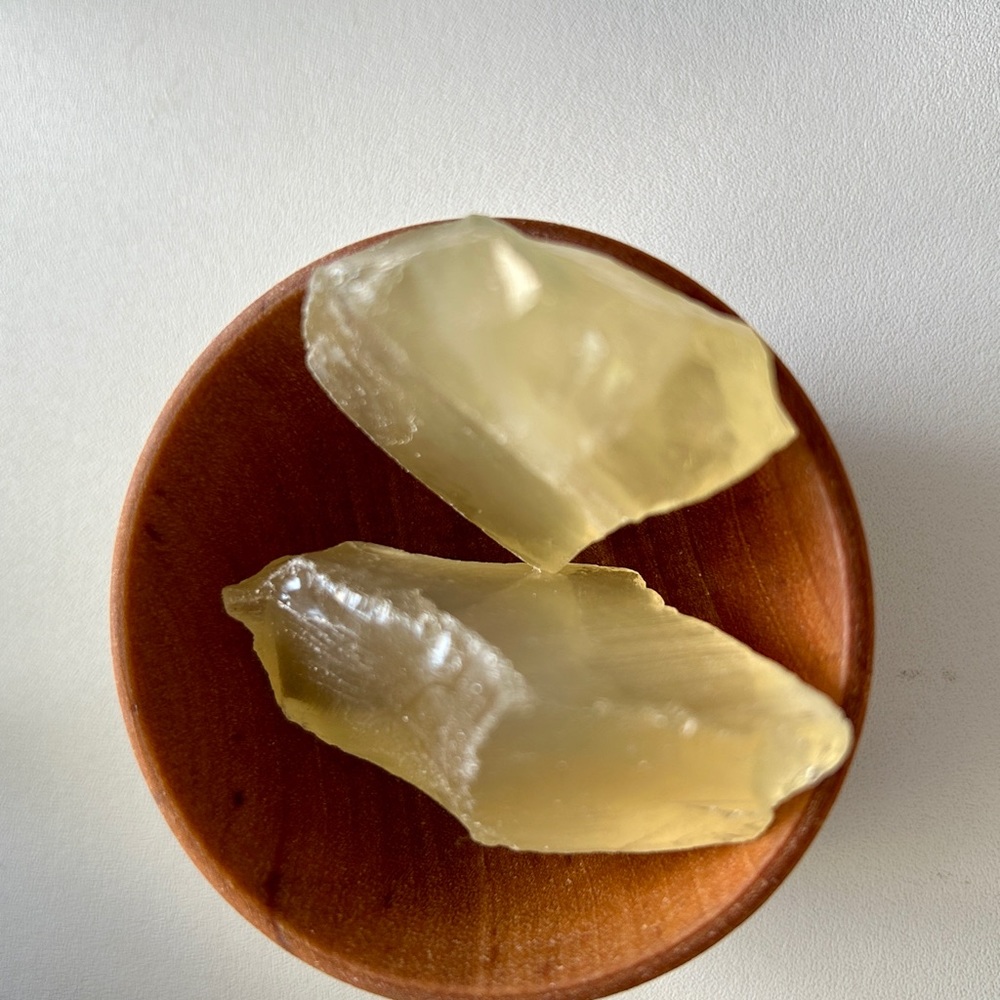 Raw Citrine - Picture 4 of 4